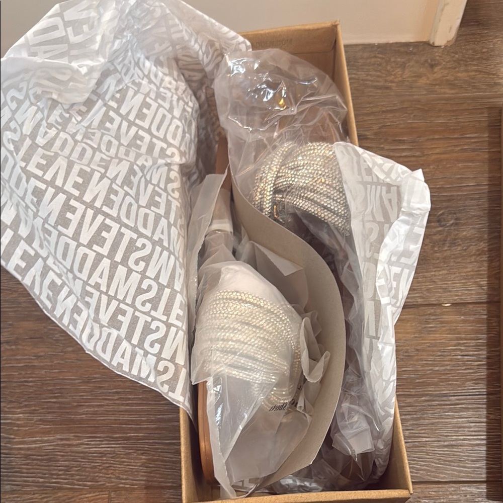 Steve Madden Adore Silver Braided Crystal Slide Sandals - Tan Footbed - Picture 6 of 7